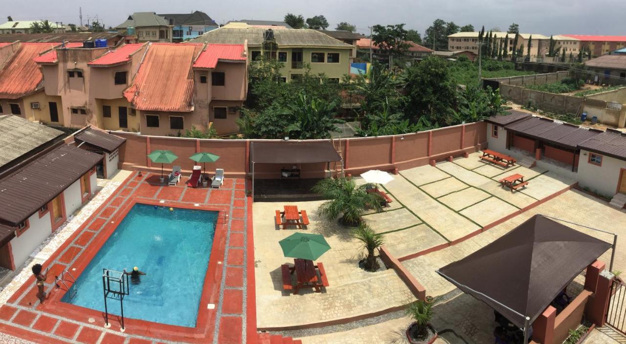 Royal Kaft Hotel Ikorodu 外观 照片